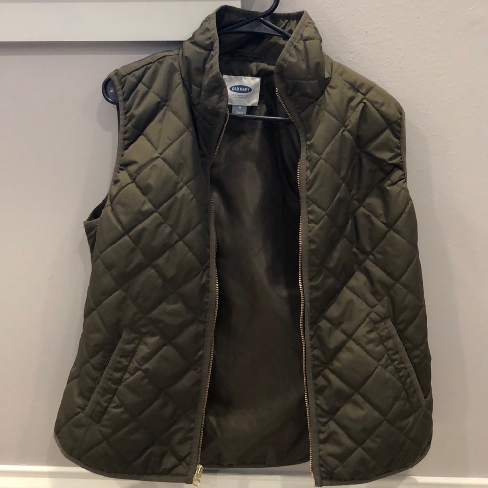 Women’s Army Green Vest